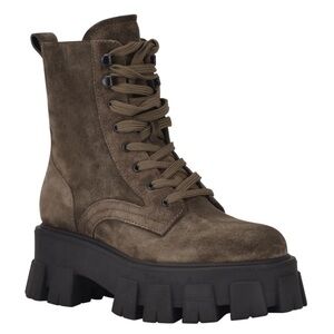NIB Marc Fisher Happy Combat Lug Sole Lace Up Boot